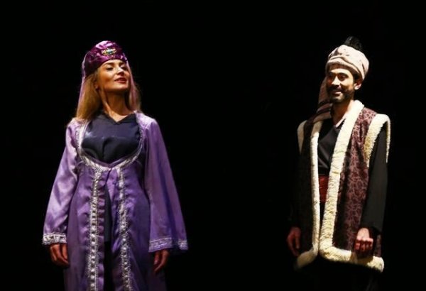 История любви Кёроглу и Нигяр в новой версии (ФОТО)