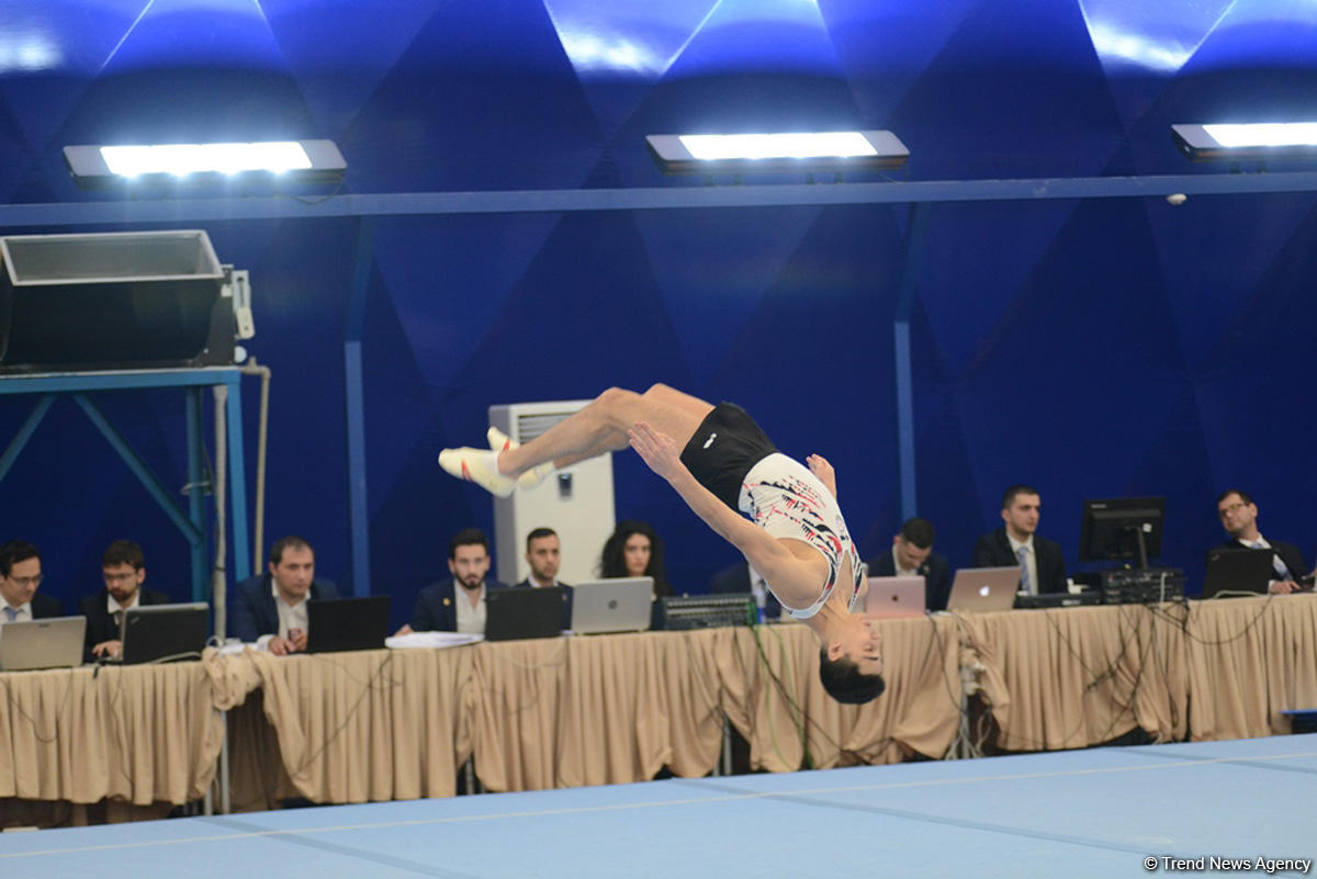 Стартовал второй день чемпионатов Азербайджана по спортивной гимнастике и акробатике (ФОТО)