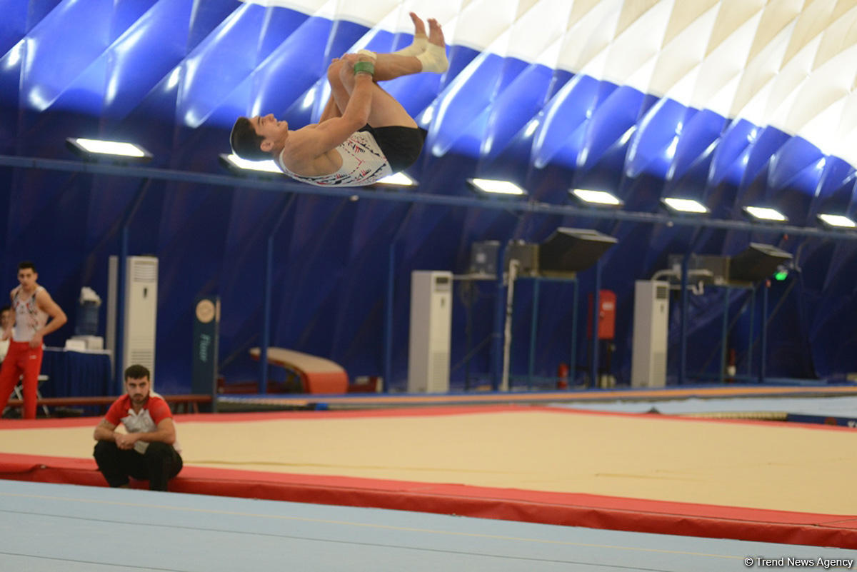 Стартовал второй день чемпионатов Азербайджана по спортивной гимнастике и акробатике (ФОТО)