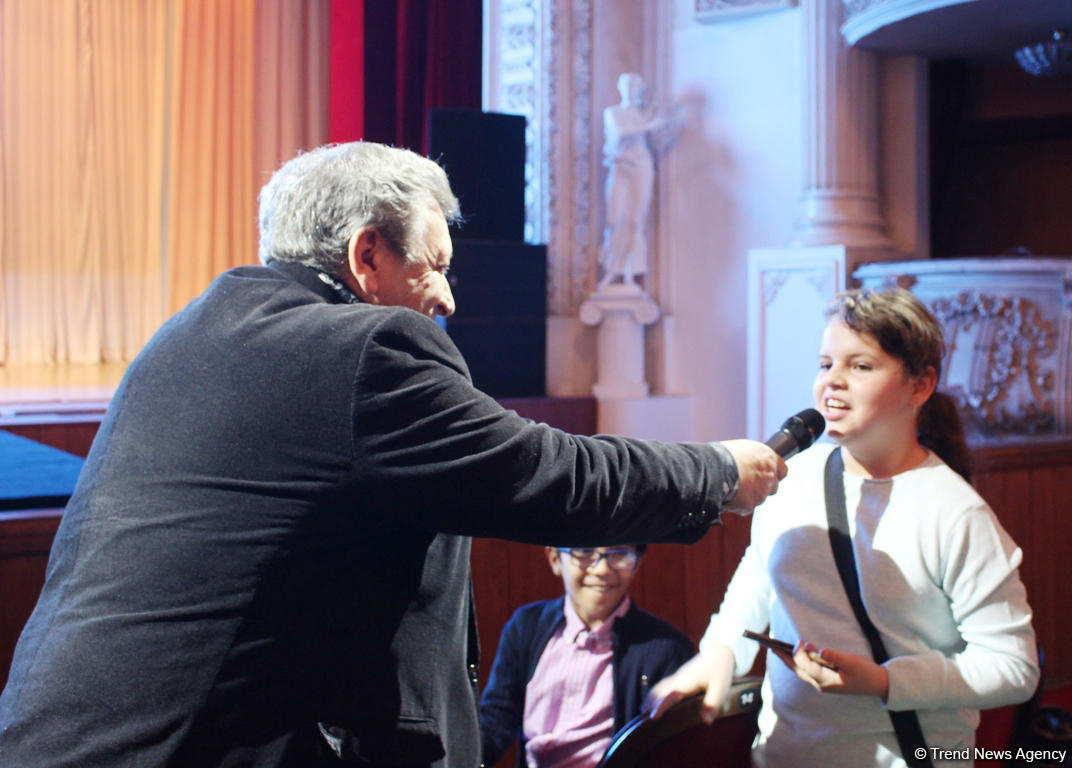 Борис Грачевский выбрал в Баку победителей "Ералаша" (ФОТО)