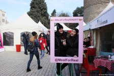 В Баку стартовал Фестиваль уличной еды – четыре дня ешь и веселись на здоровье! (ФОТО)