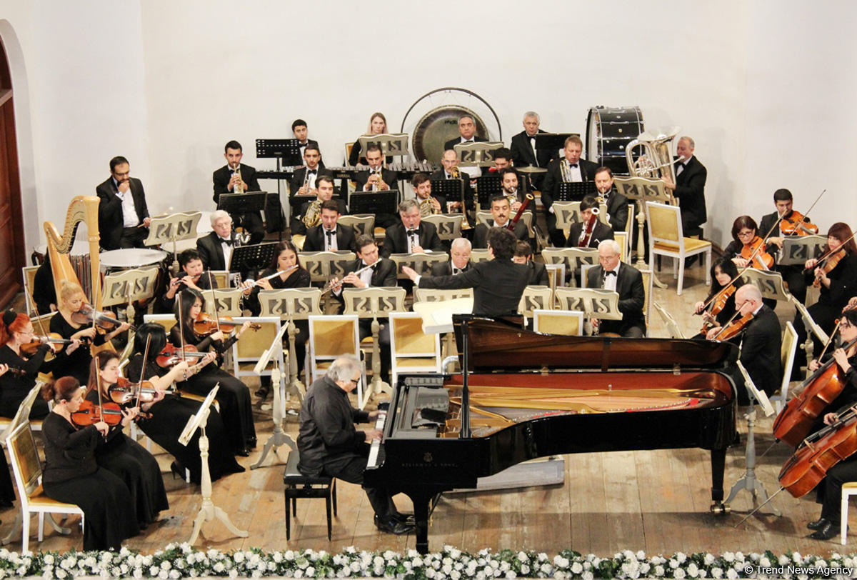 Браво, мастер! Юбилейный концерт Фархада Бадалбейли (ФОТО)