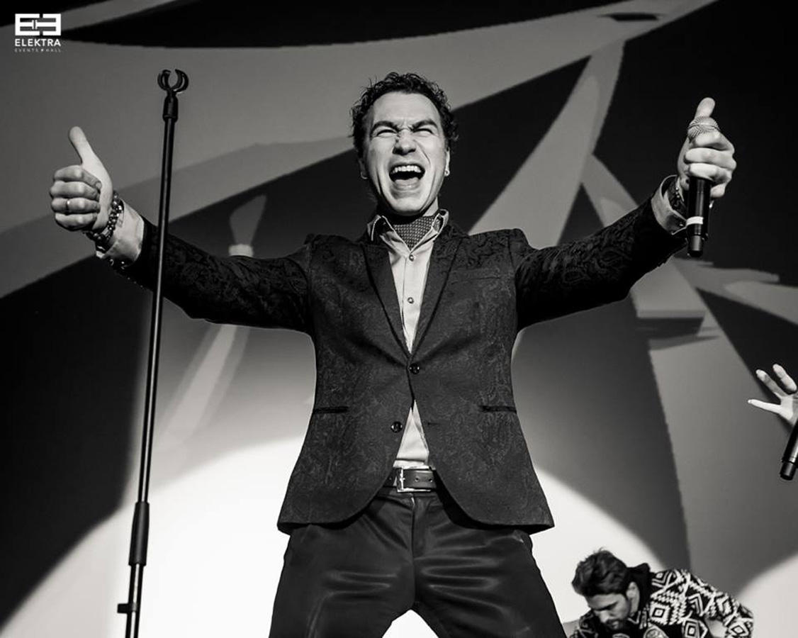 Парад зарубежных звезд и зажигательная дискотека вернули бакинцев в 80-90-е (ФОТО)