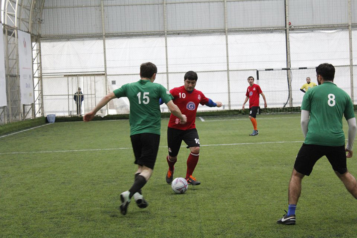 Первый день раунда play-off AZFAR Business League по мини-футболу (ФОТО)