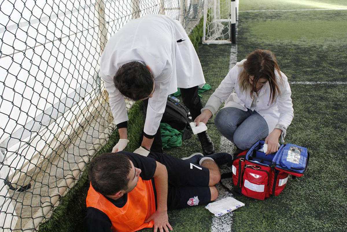 Первый день раунда play-off AZFAR Business League по мини-футболу (ФОТО)