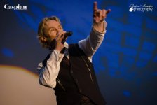 Парад зарубежных звезд и зажигательная дискотека вернули бакинцев в 80-90-е (ФОТО)