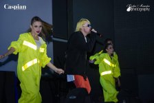 Парад зарубежных звезд и зажигательная дискотека вернули бакинцев в 80-90-е (ФОТО)