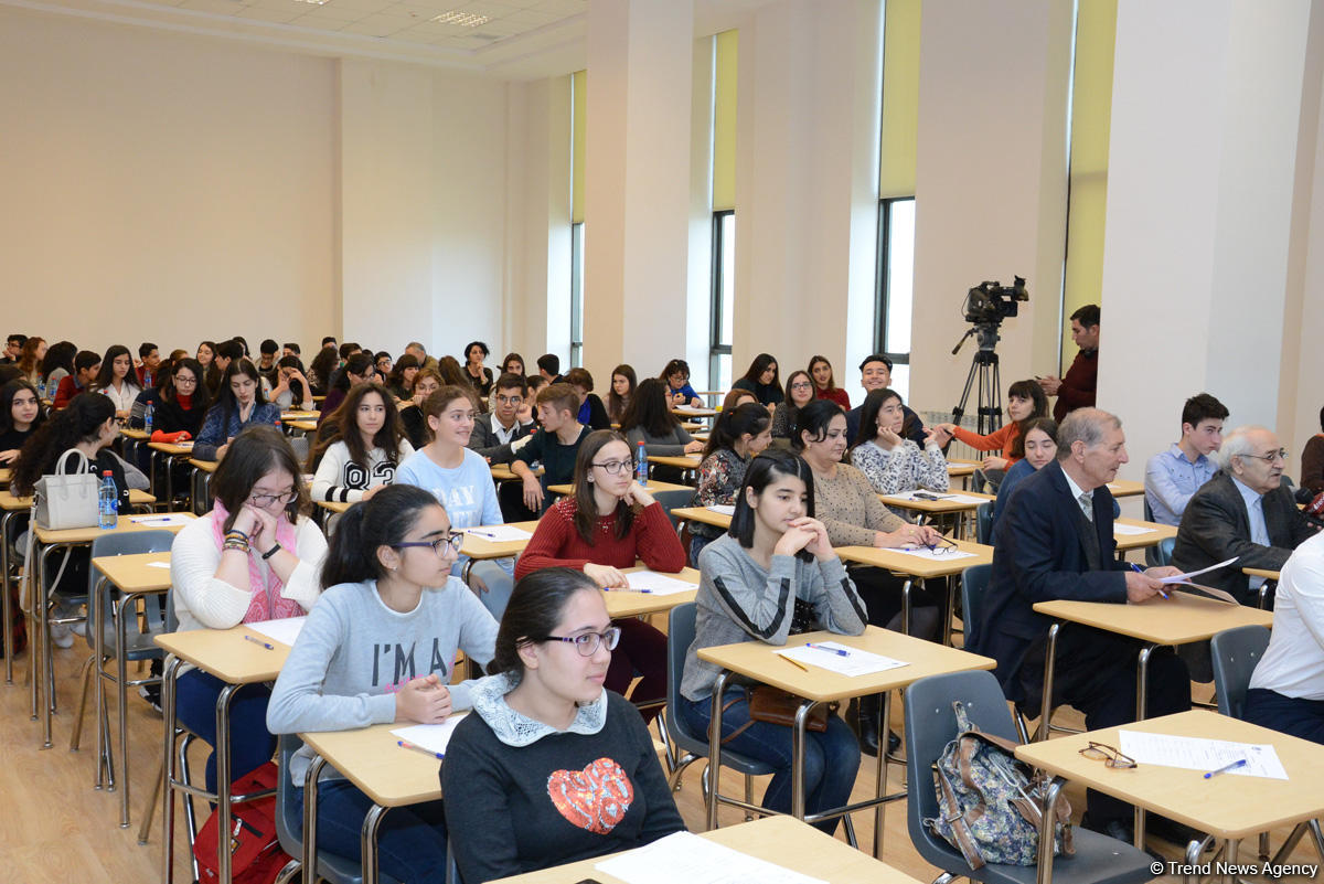 В Бакинском Филиале МГУ впервые в Азербайджане прошел Международный  Географический диктант-2017 (ФОТО)