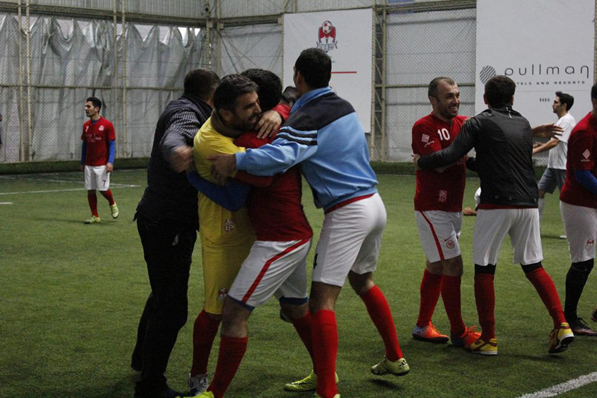 Игры 1/8 стадии play-off AZFAR Business League – накал страстей зашкаливает на пути к финалу (ФОТО)