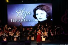 Звезды азербайджанской эстрады исполнили хиты Эльзы Ибрагимовой (ФОТО)