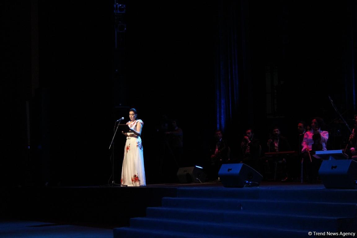 Звезды азербайджанской эстрады исполнили хиты Эльзы Ибрагимовой (ФОТО)