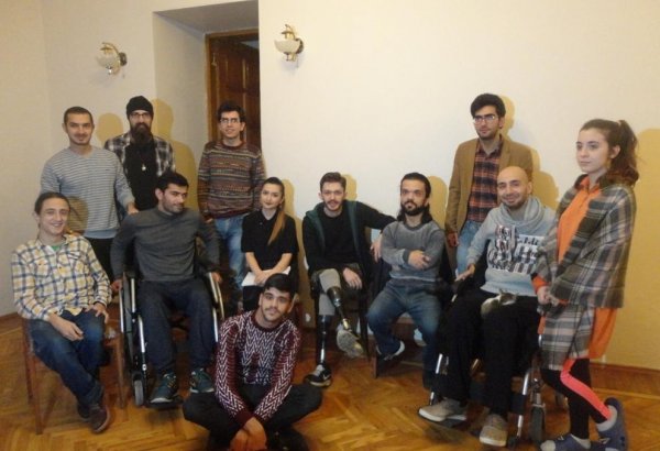 В гостях у театра "ƏSA": у таланта нет ограниченных возможностей (ФОТО)