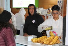 В Баку открылась традиционная благотворительная ярмарка "Холодные руки, горячее сердце" (ФОТО)