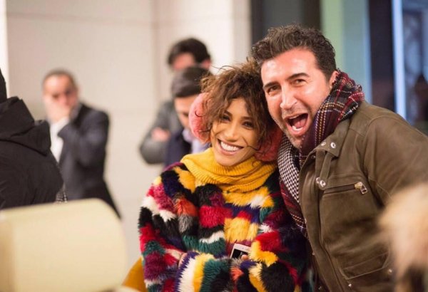 Ройа Айхан и модель из Пуэрто-Рико в новом клипе (ФОТО)