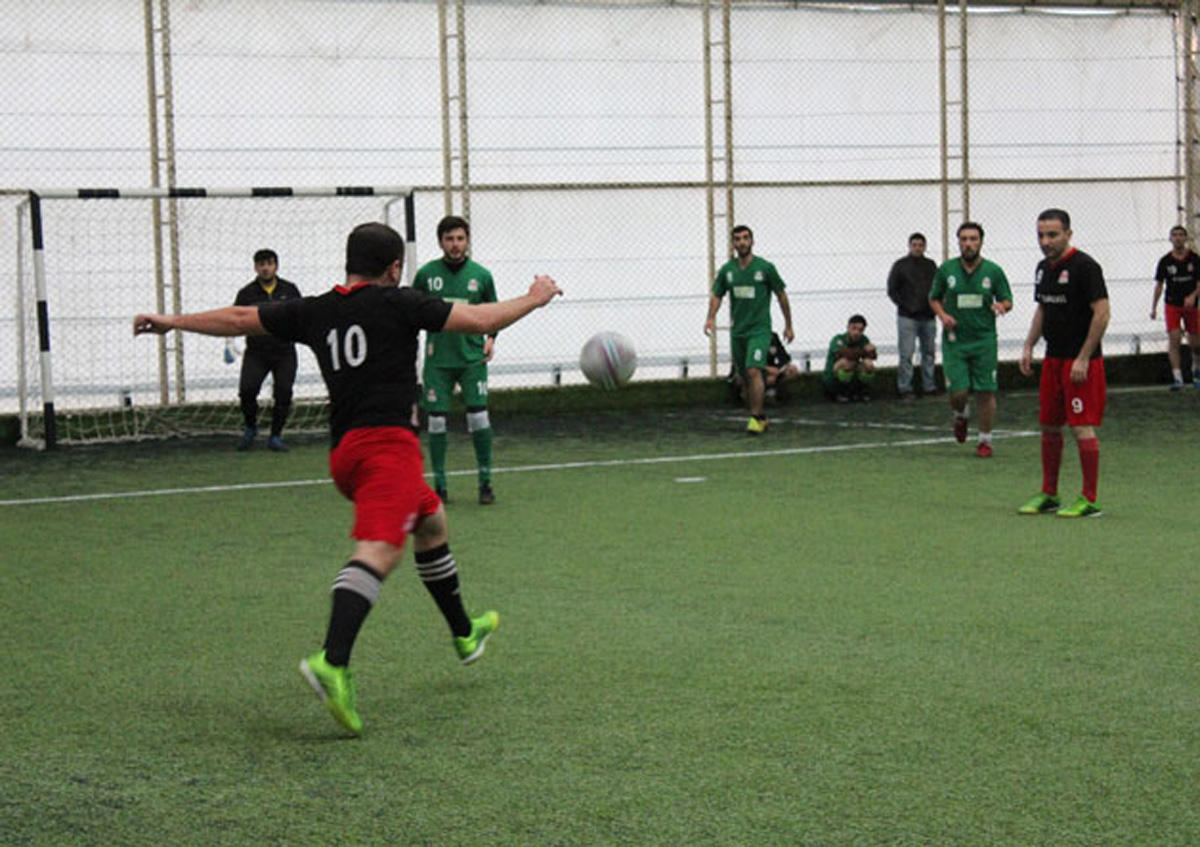 AZFAR Business League – кульминация приближается, футбольные страсти накаляются (ФОТО)