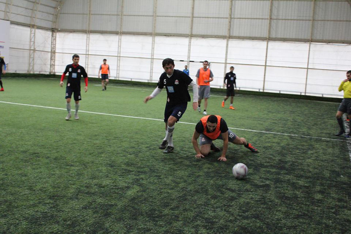 AZFAR Business League – кульминация приближается, футбольные страсти накаляются (ФОТО)