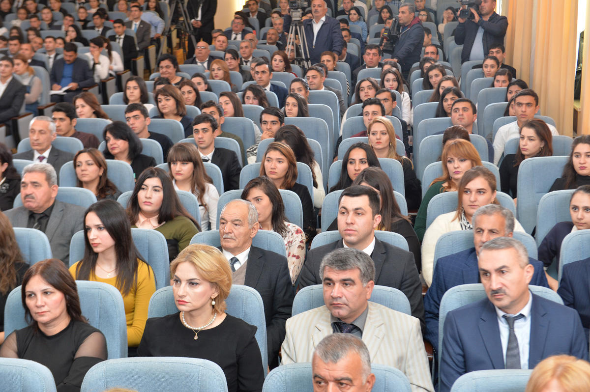 Анар Алакбаров: Исследование наследия Гейдара Алиева должно быть основным направлением Центров Гейдара Алиева в регионах (ФОТО)