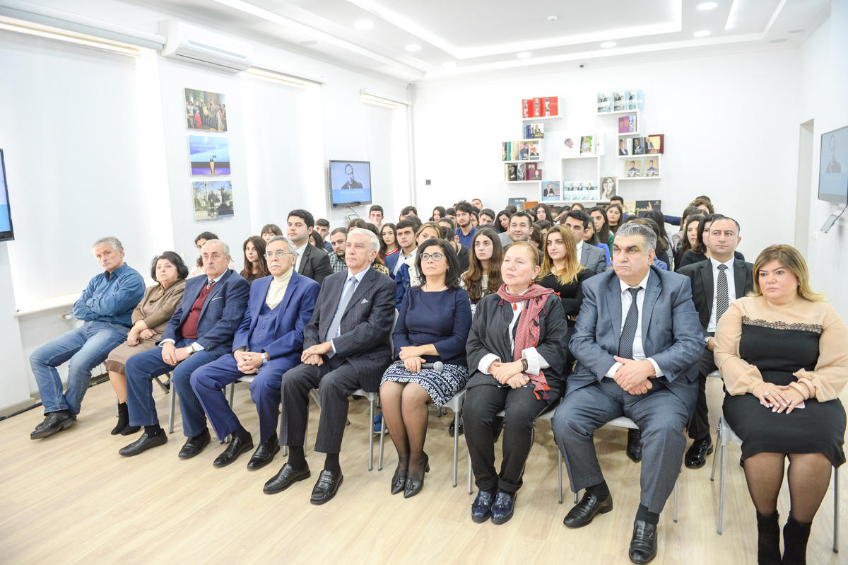 Анар Алакбаров: Исследование наследия Гейдара Алиева должно быть основным направлением Центров Гейдара Алиева в регионах (ФОТО)