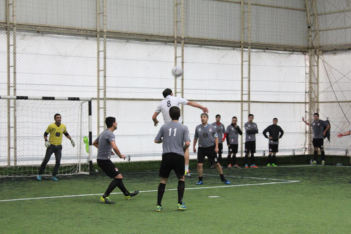 Интересные моменты четвертьфинала AZFAR Business League (ФОТО)