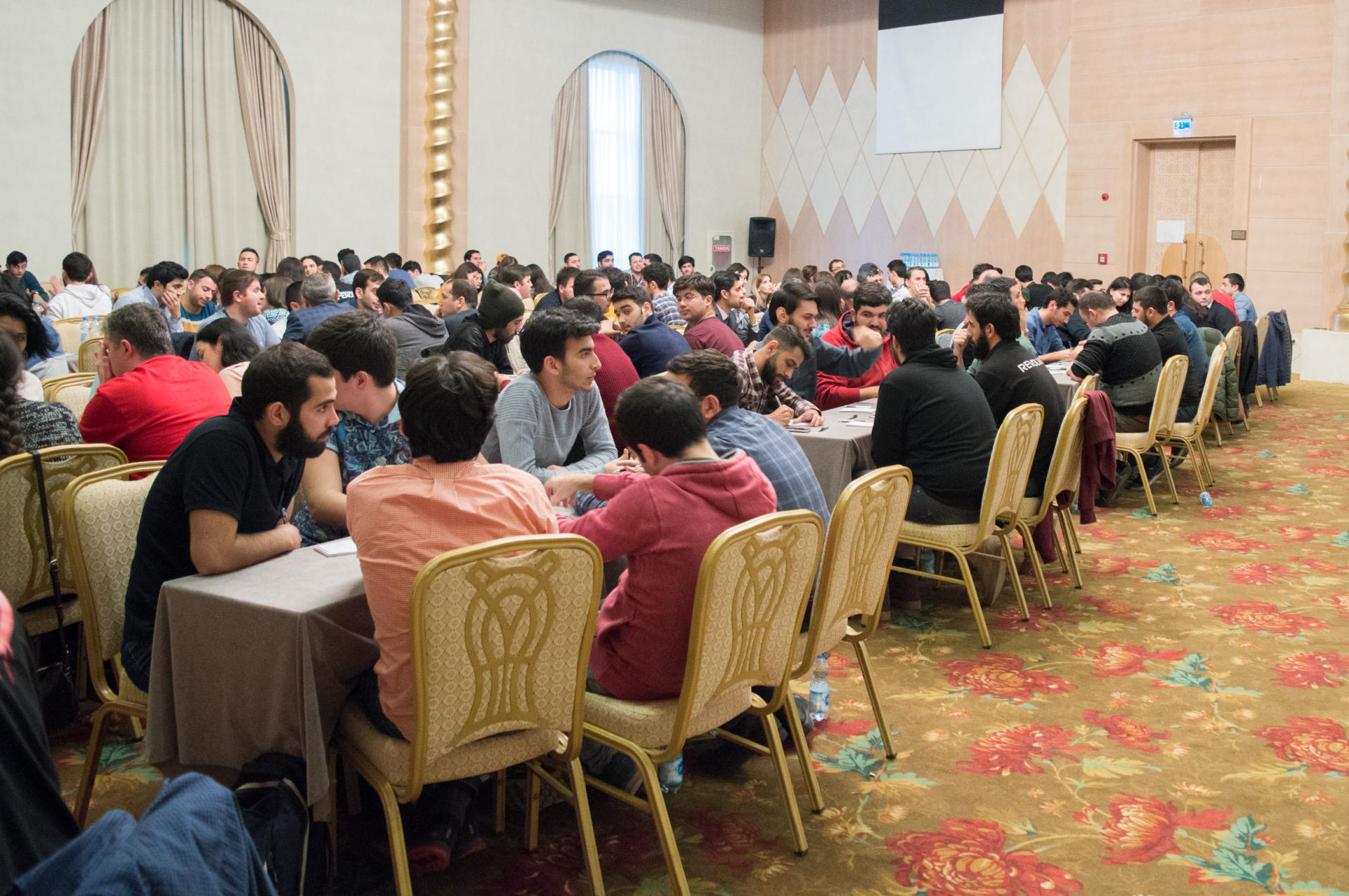 Определились победители чемпионата Азербайджана по "Что? Где? Когда?" (ФОТО)