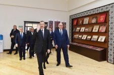 Президент Ильхам Алиев: В 2018  году в различных местах Азербайджана откроются еще десять ковровых фабрик (ФОТО)