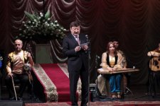 В Баку прошел торжественный вечер в честь 300-летия Моллы Панаха Вагифа (ФОТО)