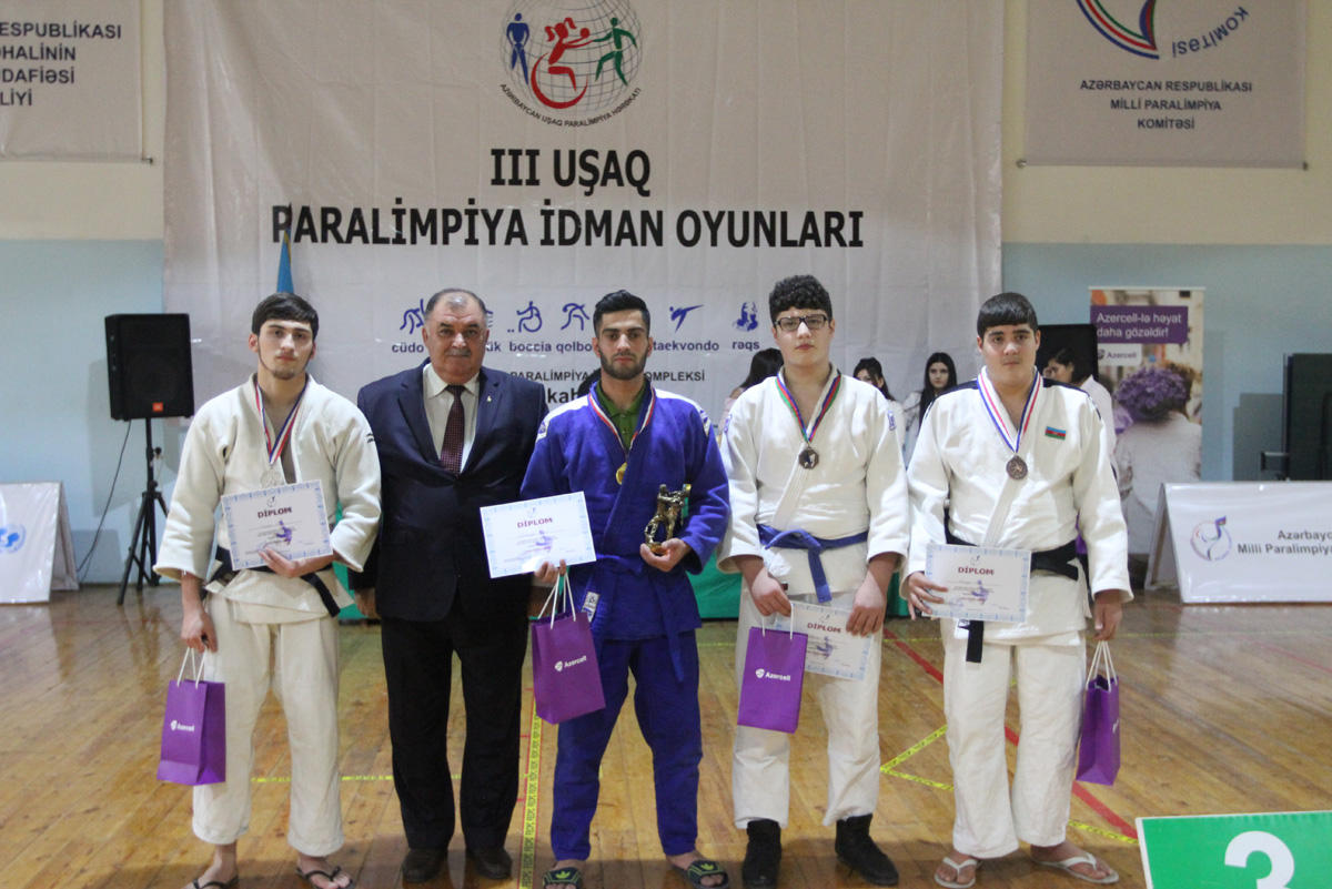 В Сумгайыте проведены Паралимпийские игры среди детей: победители и призеры  (ФОТО)