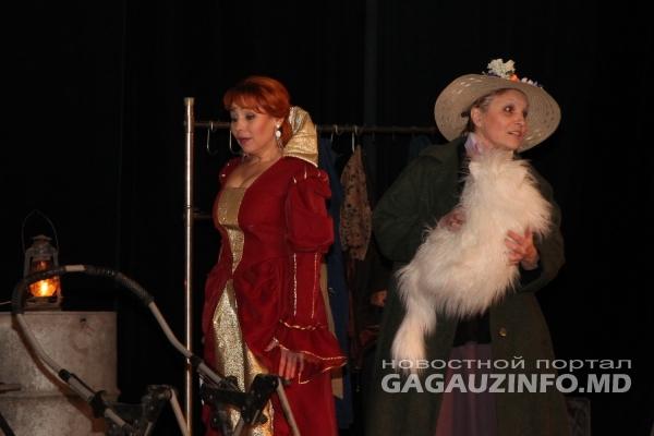 Азербайджанский режиссер покорил Молдову премьерой на гагаузском языке (ВИДЕО, ФОТО)