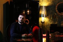 Пусть плачут небеса...Замиг Гусейнов на грани суицида (ВИДЕО,ФОТО)