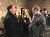 Житель Швейцарии провел в Баку "металлическое озеленение"  (ФОТО)