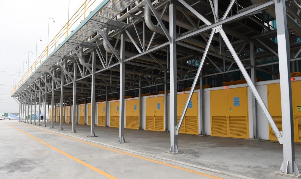 Президент Ильхам Алиев посетил Сумгайытский химико-промышленный парк (ФОТО)