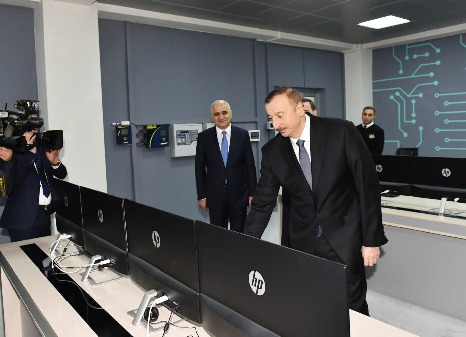 Президент Ильхам Алиев посетил Сумгайытский химико-промышленный парк (ФОТО)