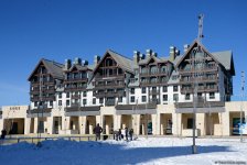 Дмитрий Киселев отдыхает в горах Азербайджана (ФОТО)