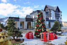 Дмитрий Киселев отдыхает в горах Азербайджана (ФОТО)