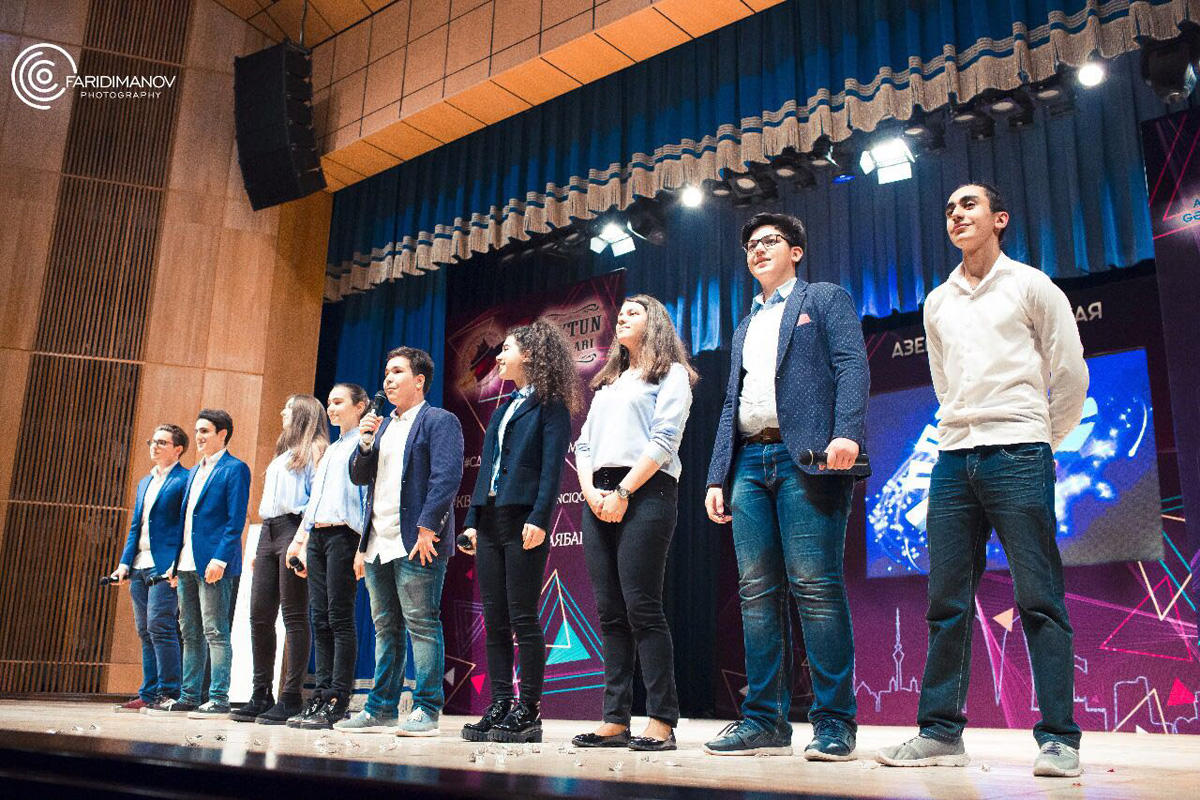 В Баку состоялся финал Азербайджанской Лиги КВН (ФОТО)