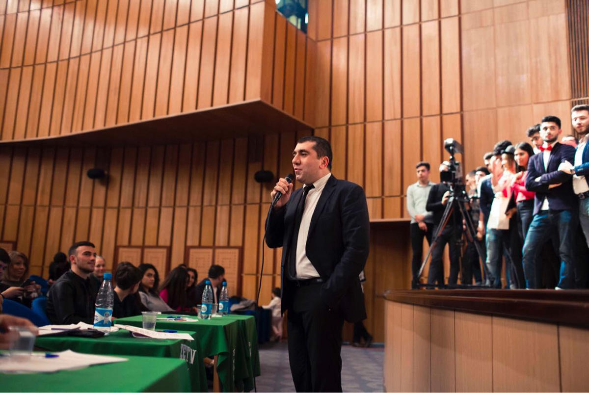 В Баку состоялся финал Азербайджанской Лиги КВН (ФОТО)