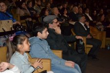 Из Карабаха в Париж (ФОТО)