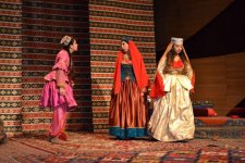 Из Карабаха в Париж (ФОТО)