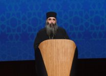 Президент Ильхам Алиев принял участие в международной конференции "Год Исламской солидарности-2017: Межрелигиозный и межкультурный диалог" (ФОТО)