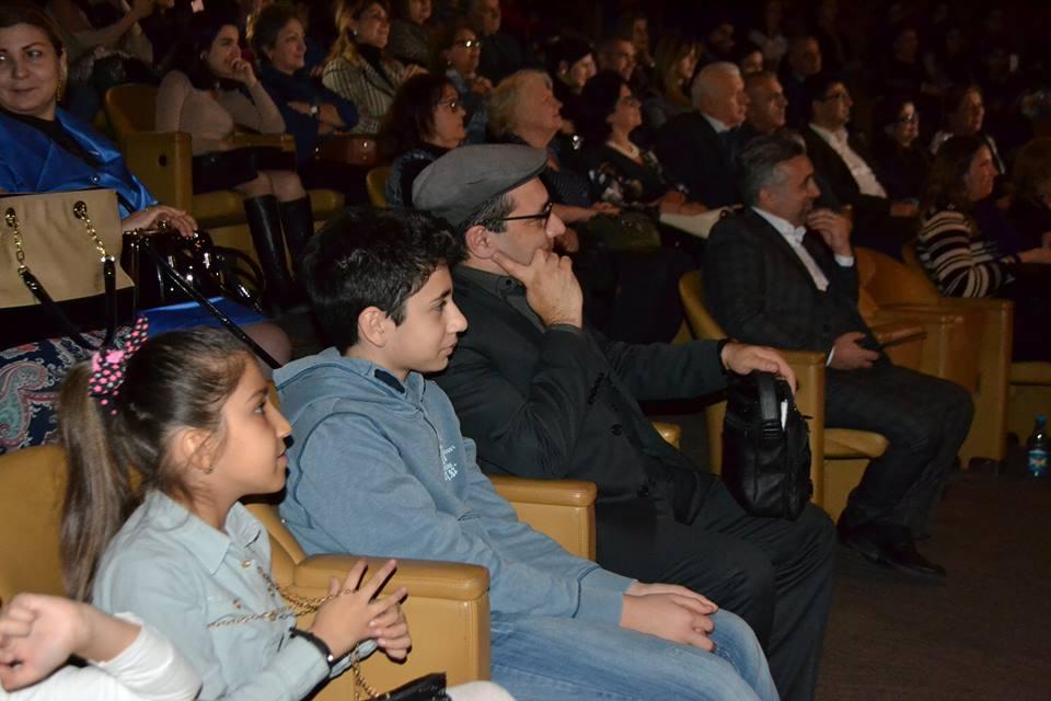 Из Карабаха в Париж (ФОТО)