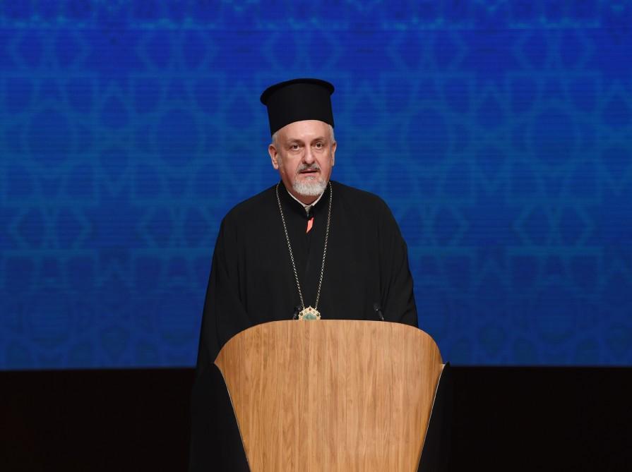 Президент Ильхам Алиев принял участие в международной конференции "Год Исламской солидарности-2017: Межрелигиозный и межкультурный диалог" (ФОТО)