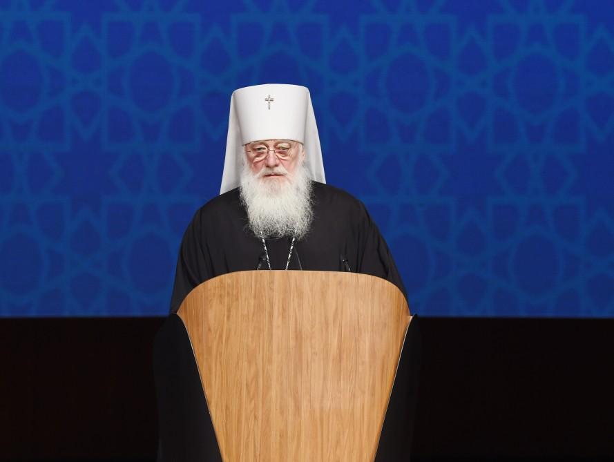 Президент Ильхам Алиев принял участие в международной конференции "Год Исламской солидарности-2017: Межрелигиозный и межкультурный диалог" (ФОТО)