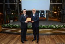 Шахин Мустафаев: Ненефтяной сектор Азербайджана успешно развивался в 2017 году (ФОТО) (версия 2)