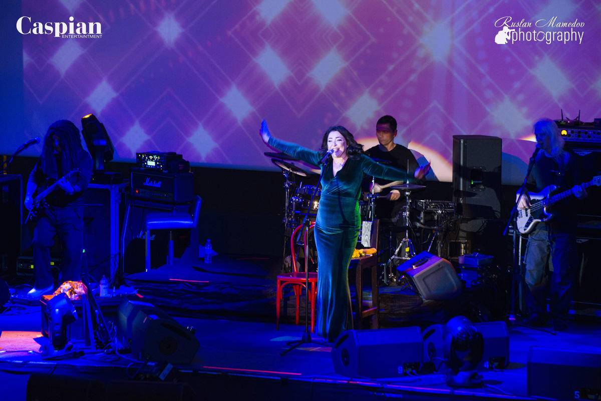 Лолита: Азербайджан уже живет в 23 веке, а по хлебосольности нужно дать "Оскара" (ФОТО)