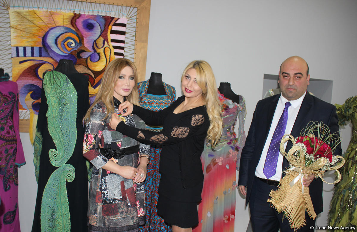 Фахрия Халафова награждена орденом "Гордость Азербайджана": встреча в АГУКИ (ФОТО)