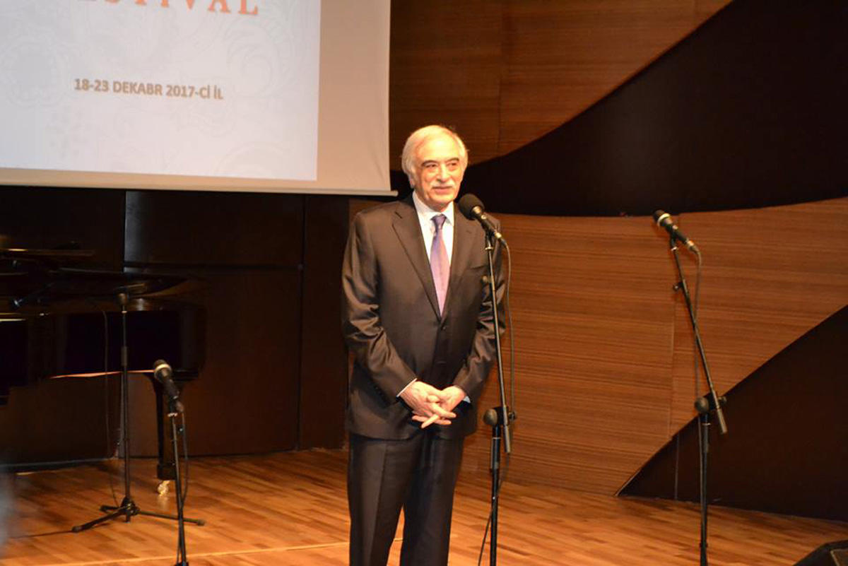 В Баку наградили победителей музыкального конкурса "Бюльбюль 120" (ФОТО)