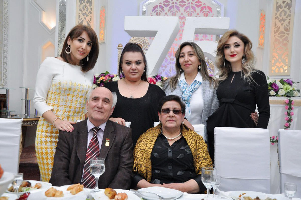 В Баку прошел вечер в честь 75-летия академика Видади Халилова (ФОТО)