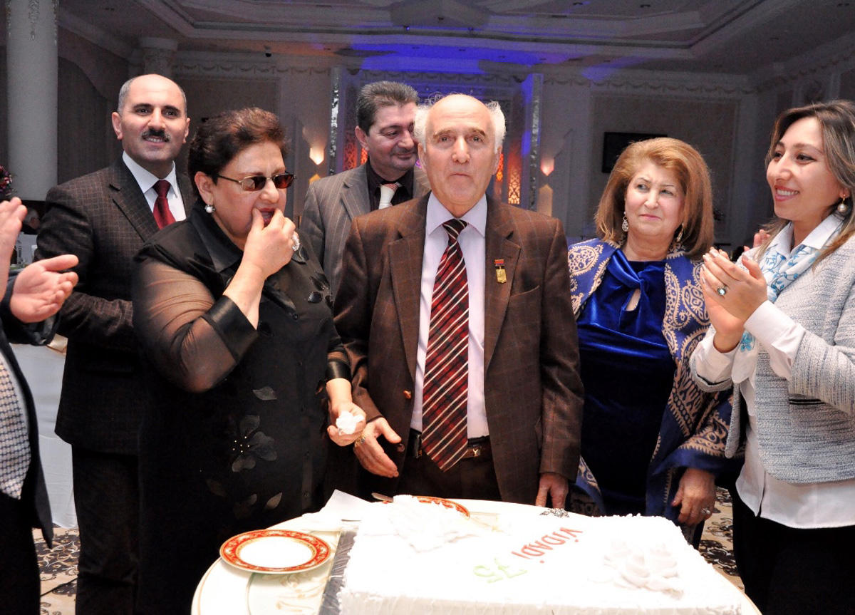 В Баку прошел вечер в честь 75-летия академика Видади Халилова (ФОТО)