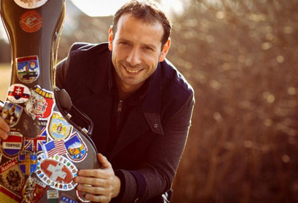 Борис Адрианов пробежался по Баку: "Ели мы вкусно, жили красиво..."  (ФОТО)