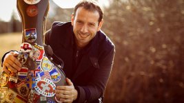 Борис Адрианов пробежался по Баку: "Ели мы вкусно, жили красиво..."  (ФОТО)